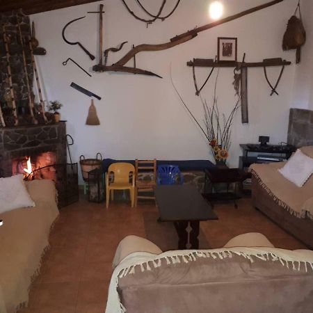 Villa Agrompelo House Agros Esterno foto