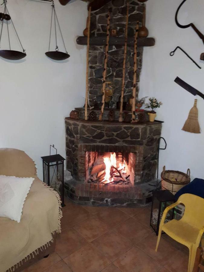 Villa Agrompelo House Agros Esterno foto